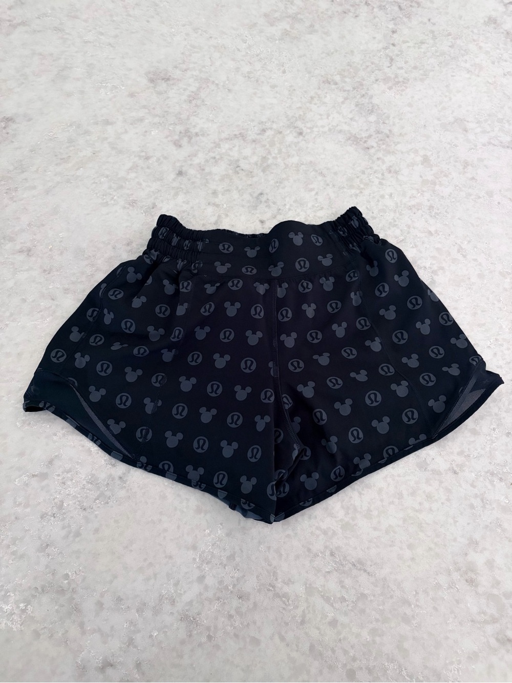 Disney x Lululemon Hotty Hot Shorts - Black / Size 2 - Picture 2 of 3